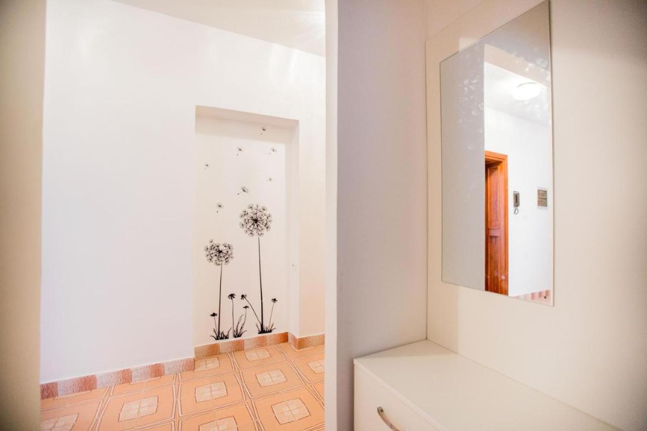 Apartmani M&S Podstrana Exterior photo
